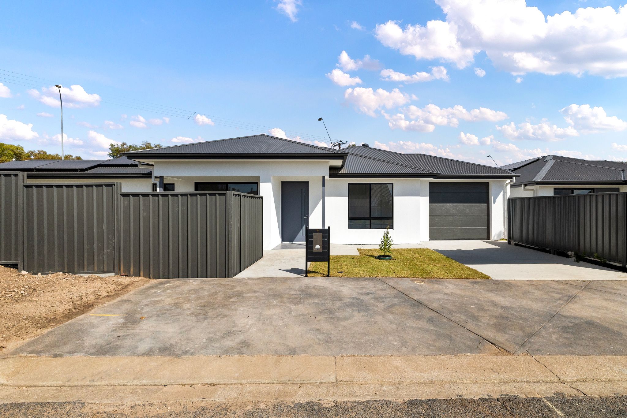 IN HOUSE IMAGING_052552