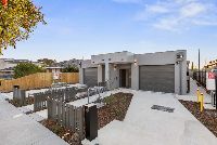 Sherwood   Facade Right 1 LR No Logo