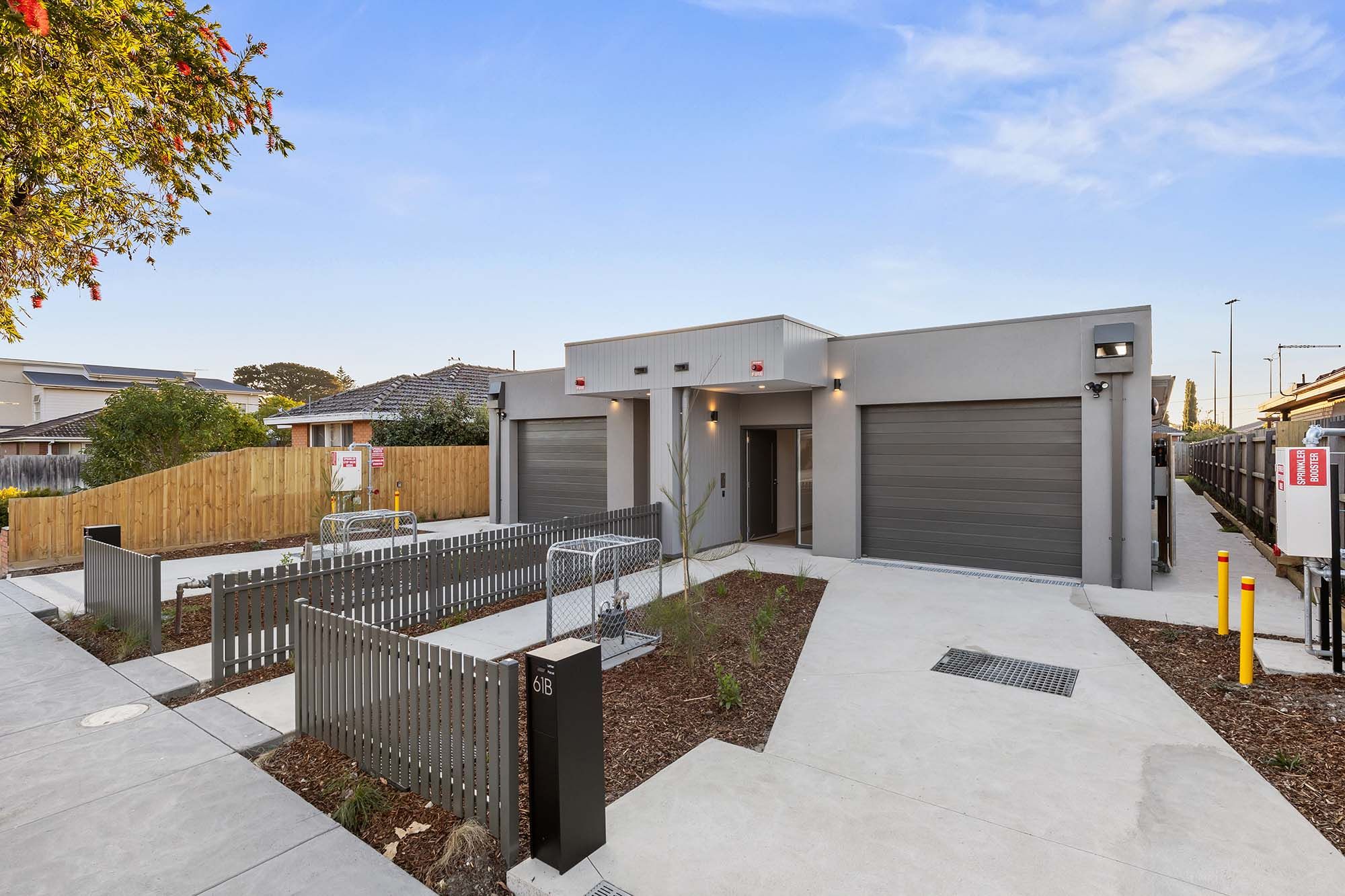 Sherwood   Facade Right 1 LR No Logo