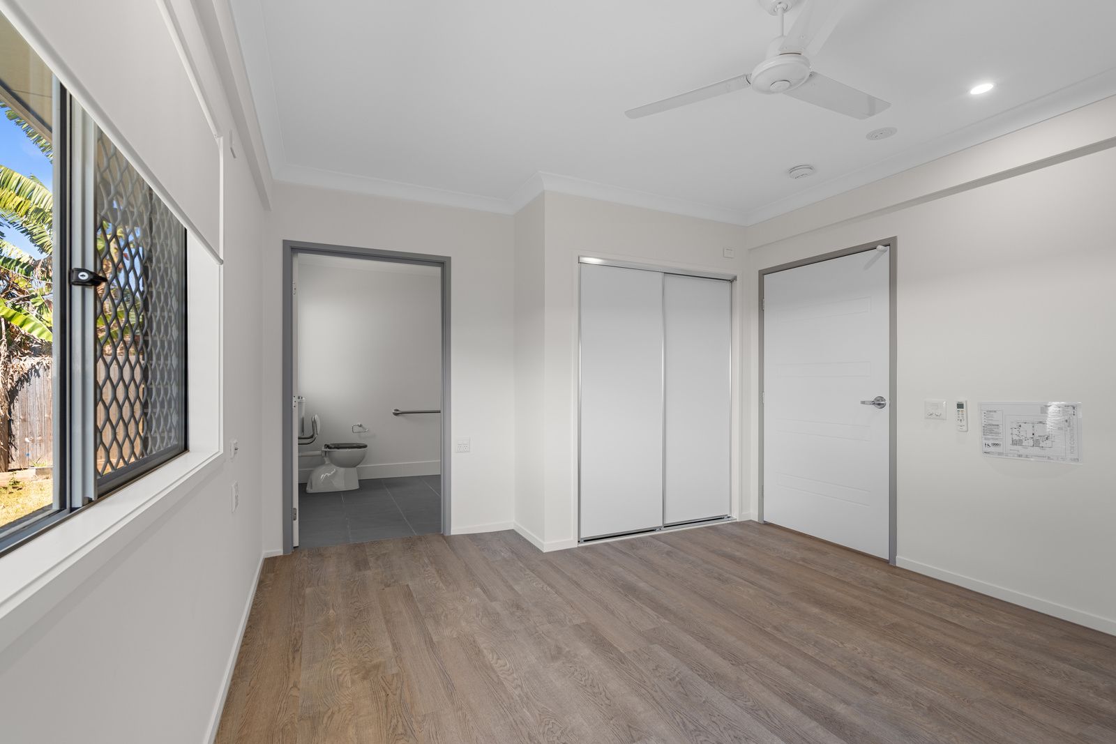 010 Open2view_ID965280-18_37_Stuart_St_Goodna