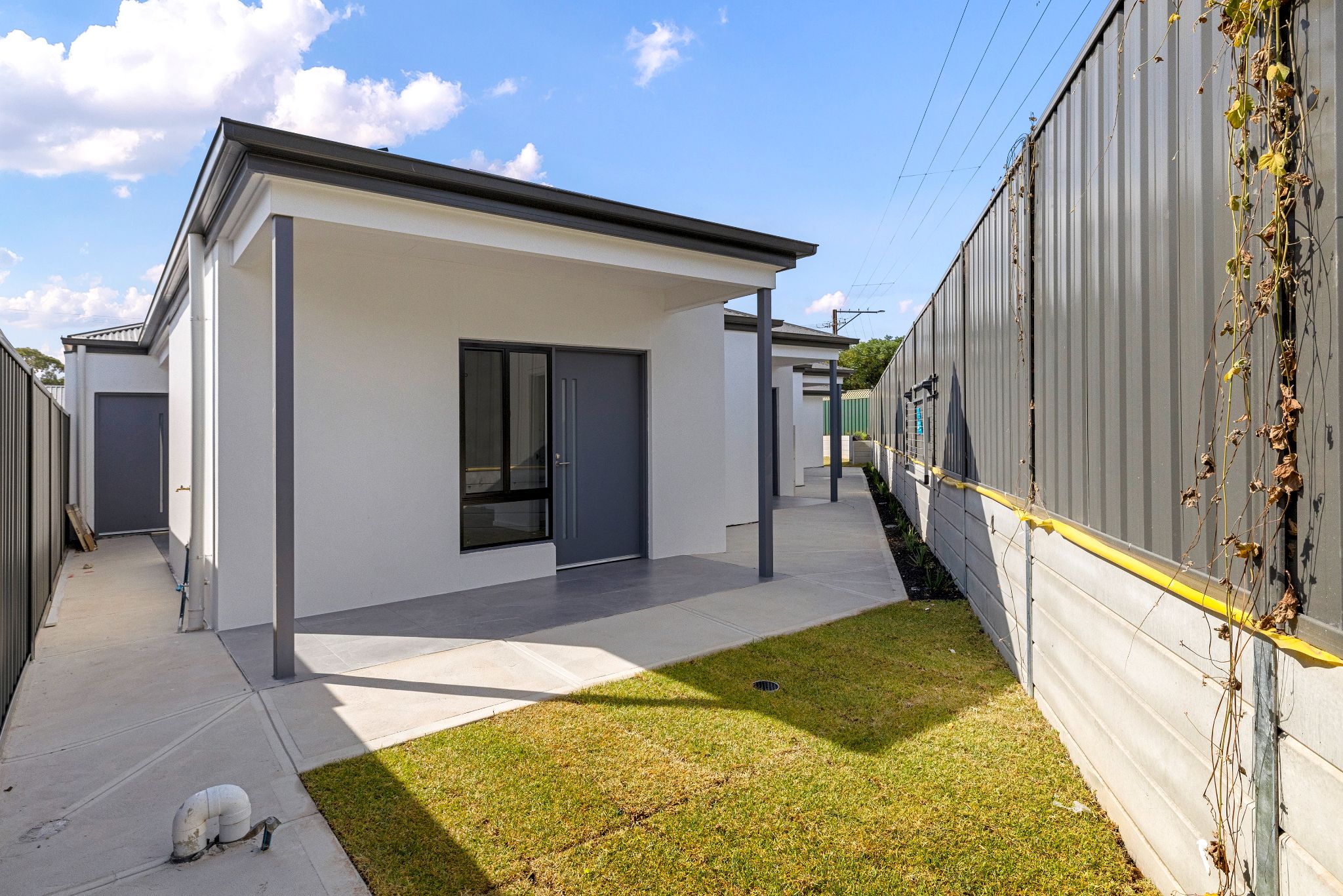 IN HOUSE IMAGING_052569