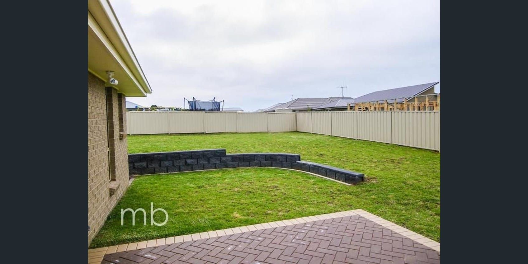 image3 128 Diamond Drive