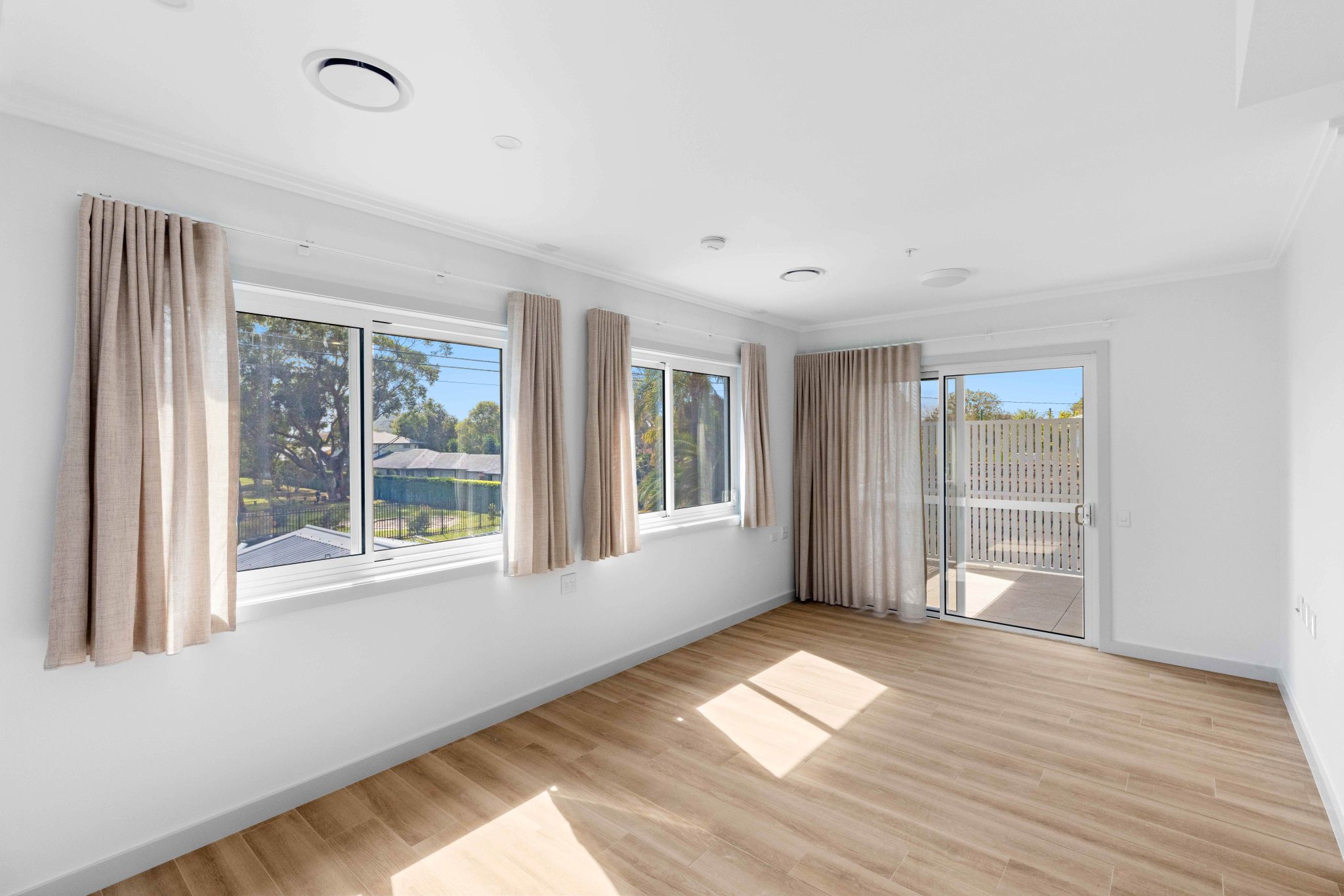 1 Bed living area
