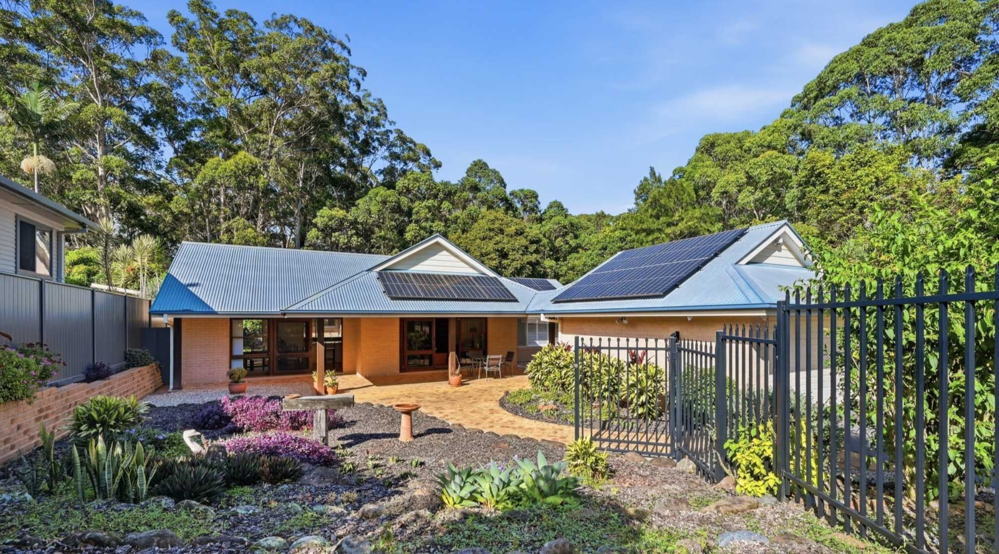 SIL Coffs_Front1