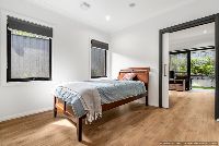 EBLI 555464_10E_Moala_Street_014