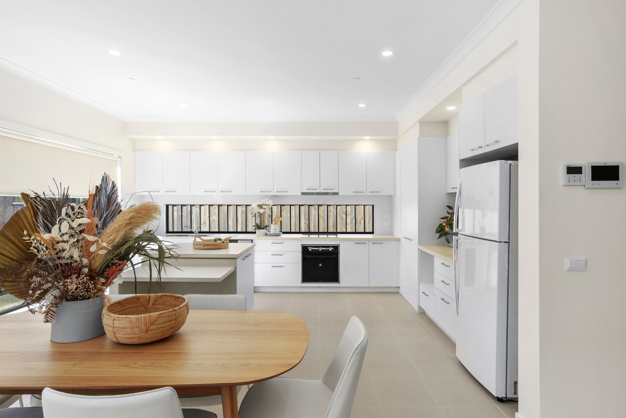 e9f4b27d 5533-420d-8602-ab304e817c44-lg-1598694738087_bwrm-12