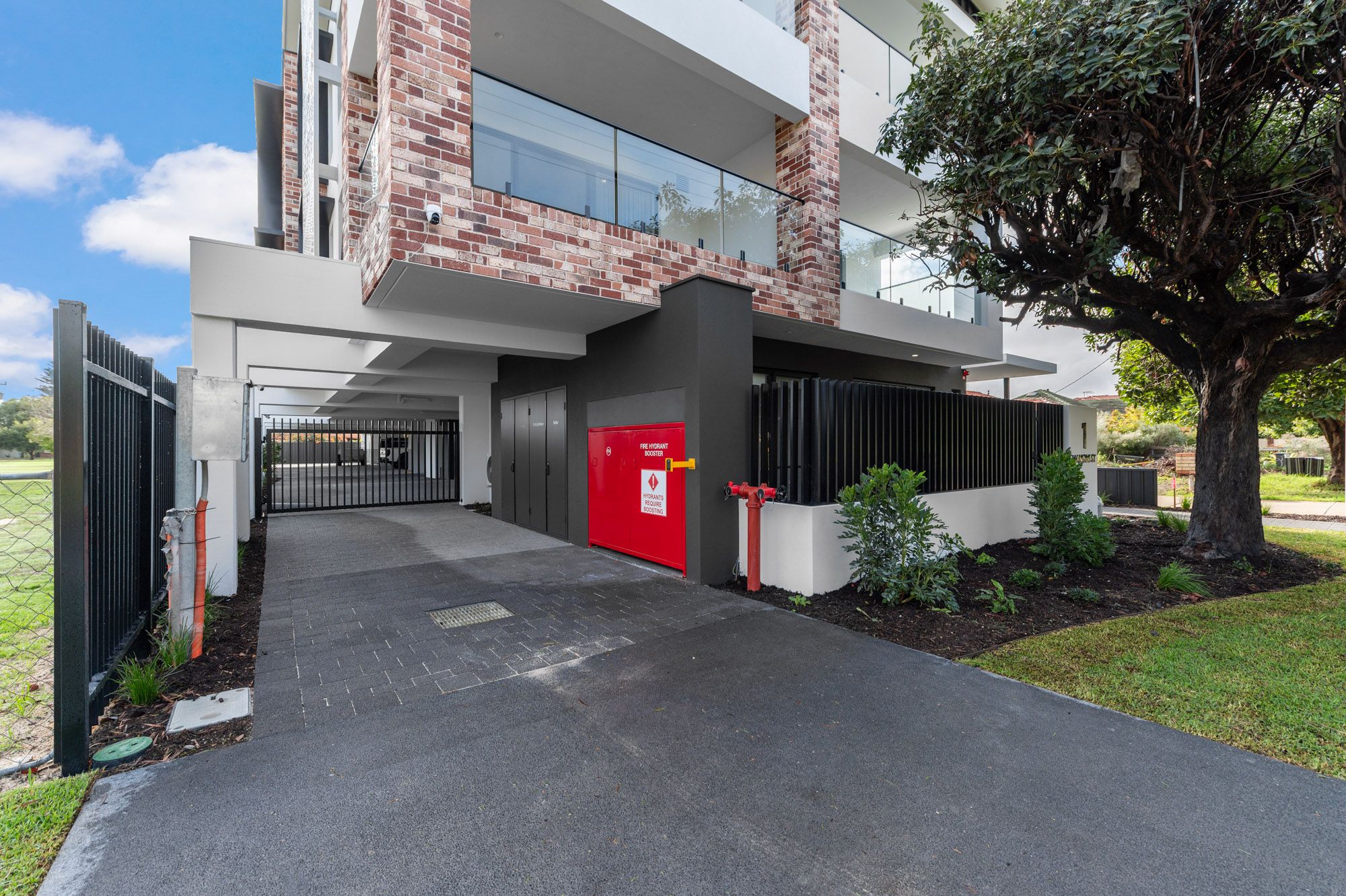 1 Mangini St  Morley- (3)