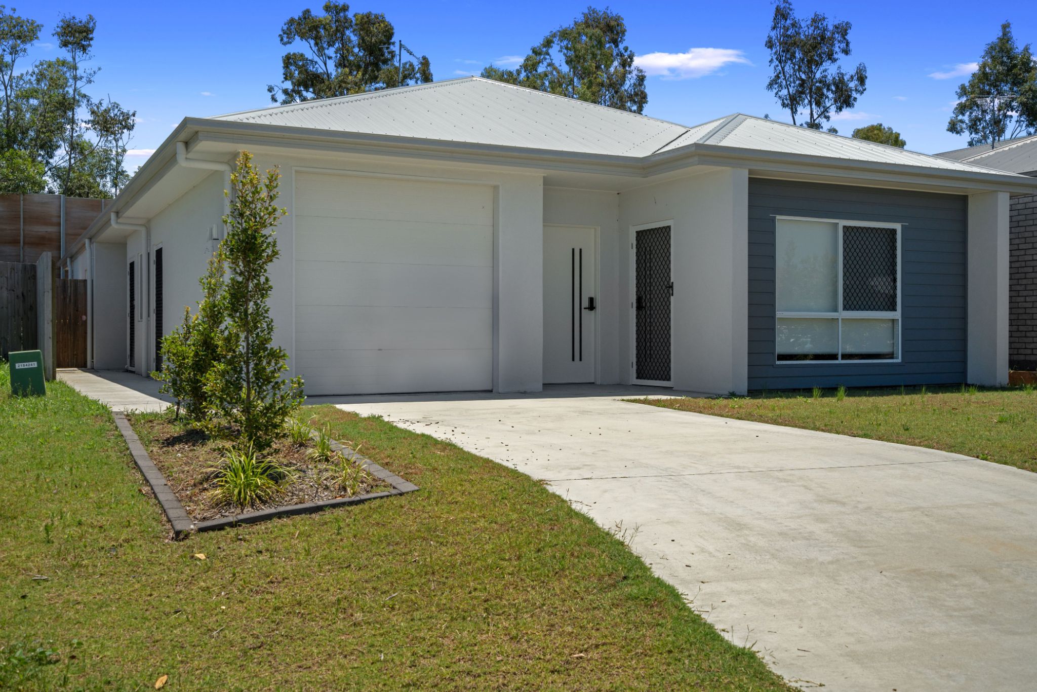 013 Open2view_ID918239-2_57_Dominique_Way__Flinders_View