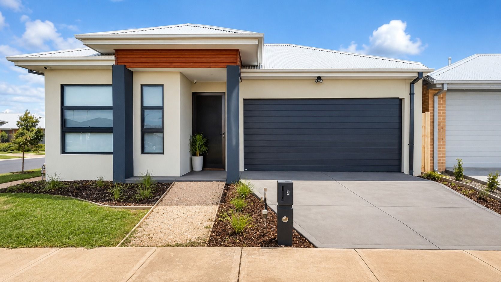 Exterior HousingHub