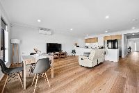 006 Open2view_ID862029-11_Ballad_Street