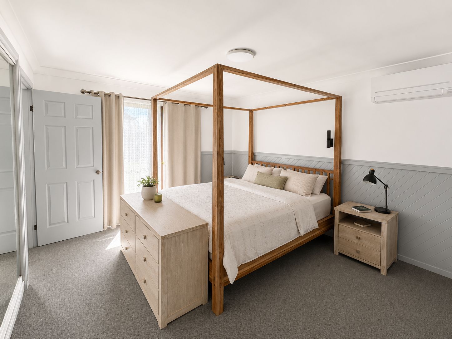 Participant bedroom  Downstairs Master)