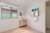 St Marys   3a Merriton Ave - 15