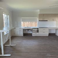 Bognuda St  Bundamba - Kitchen