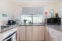 St Marys   3a Merriton Ave - 03