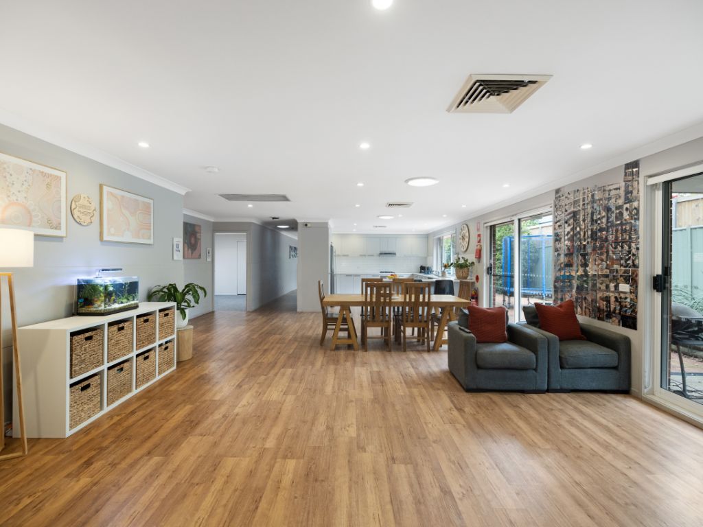 Short Term Accommodation Respite Dee Why-Grevillia_Image 08_Kitchen Dining Living 1.3